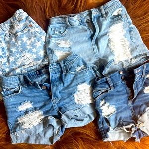 Jeans Shorts 💙 4 pairs!